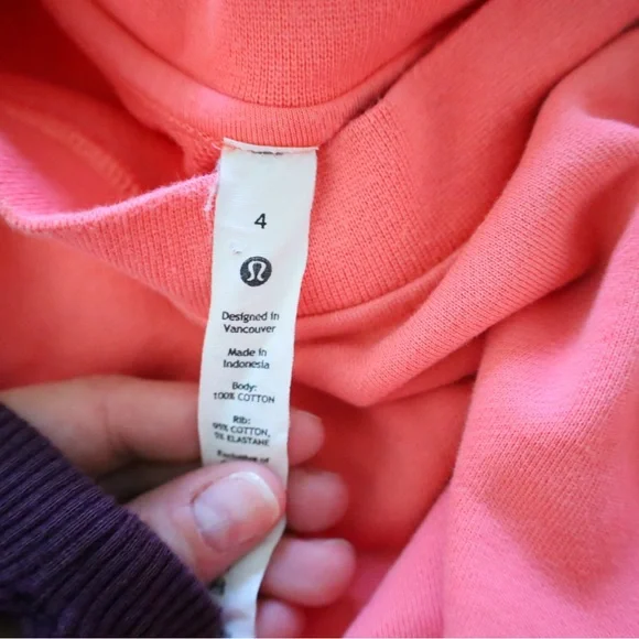 Lululemon Perfectly Oversized Crew Raspberry Cream Womens Size 4 - Picture 8 of 8